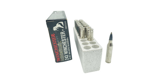 DESTOCKAGE - BOITE DE 16 CARTOUCHES WINCHESTER CAL.243 WIN 55GR BALLISTIC SILVERTIP -643