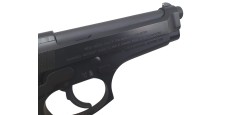 BRADERIE OCCASION - PISTOLET BERETTA 92FS CAL.9x19 ARME NEUVE DE PRESENTATION